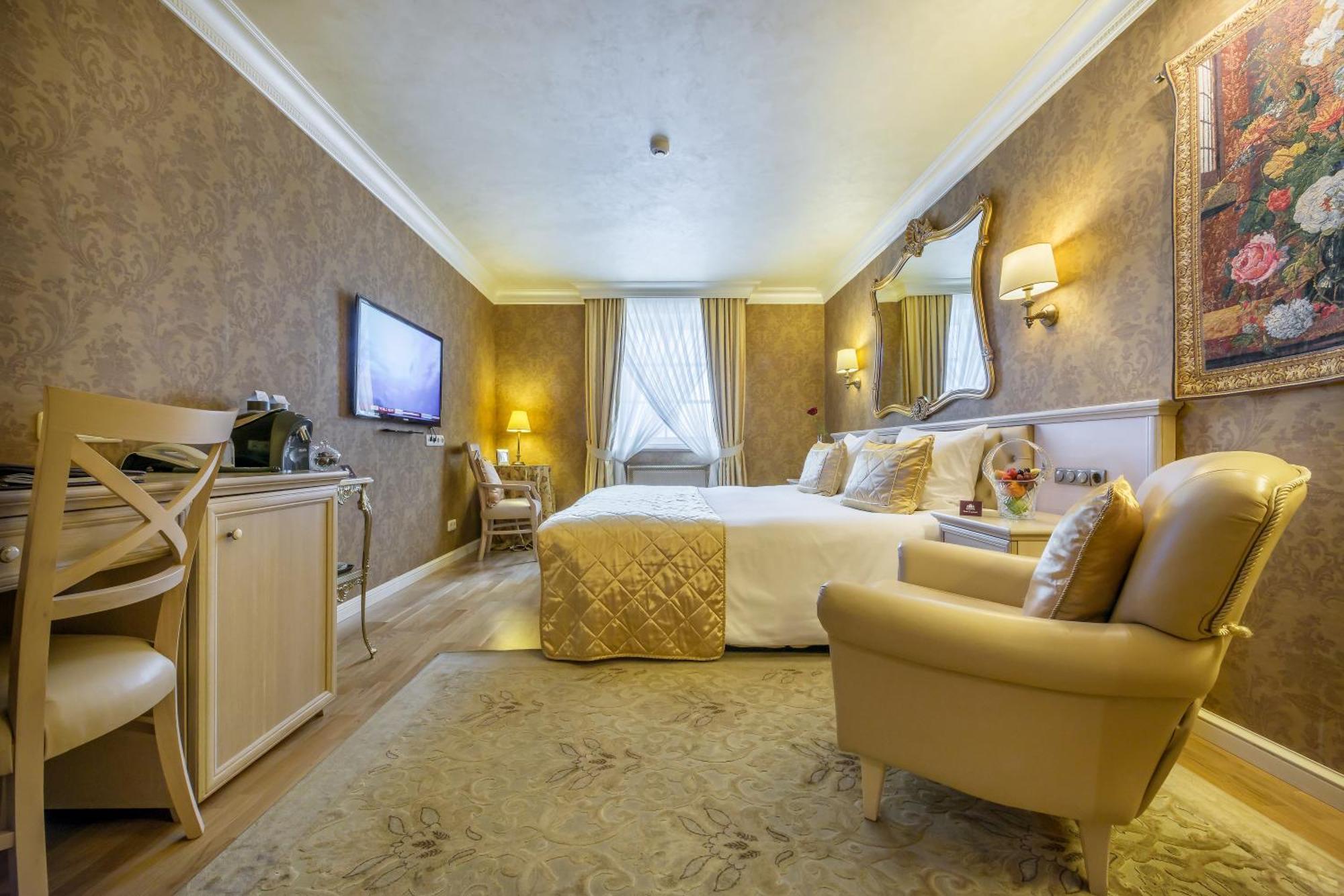 Superior Double or Twin Room,1212258112:JPEG